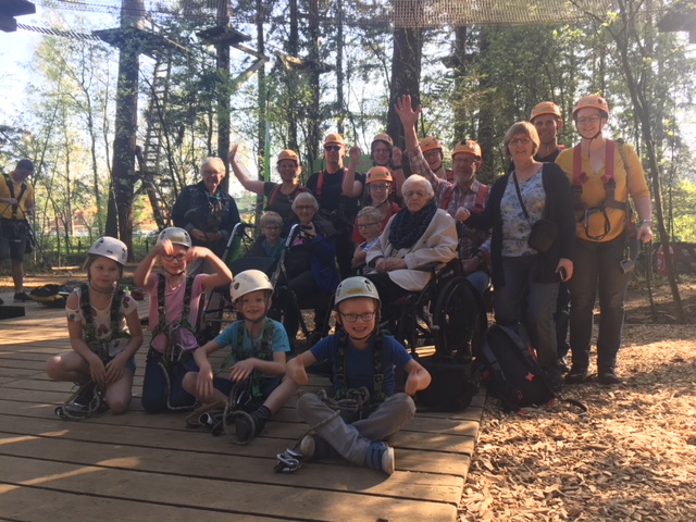 4 Generationen von Kletterern in unserem Kletterwald!